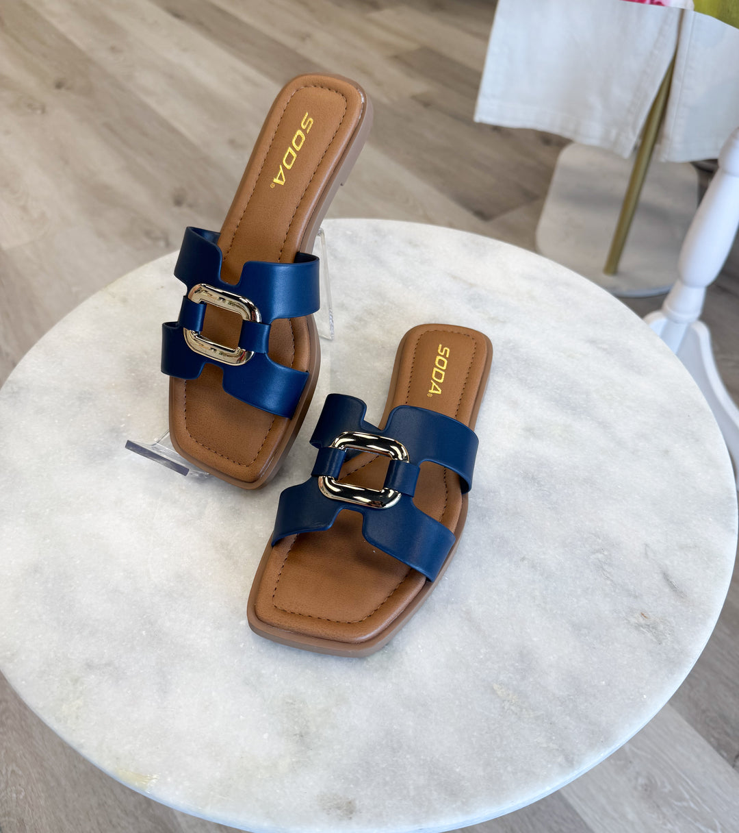 Feng Navy Sandal