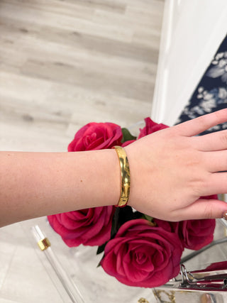 Chansutt Pearls Gemma Bangle