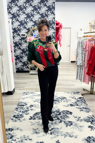 Queen of Sparkles Dark Green & Red Wreath Around Neck Sweater